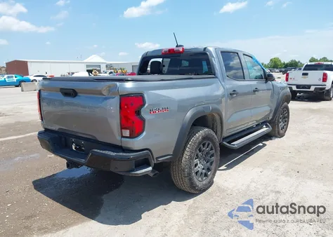 2024 Chevrolet Colorado Trail Boss z USA, uszkodzony, nr VIN 1GCPTEEK8R1199285